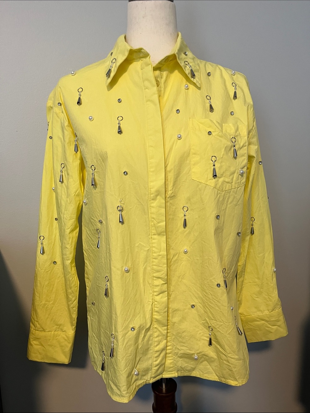 Muy Muy Fancy Collection Button Down Shirt Size Small